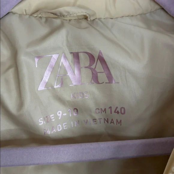 ZARA GIRL METALLIC PINK CREAM PUFFER VEST ZIP FRONT WAISTCOAT OUTERWEAR SZ 9-10 - Picture 9 of 11